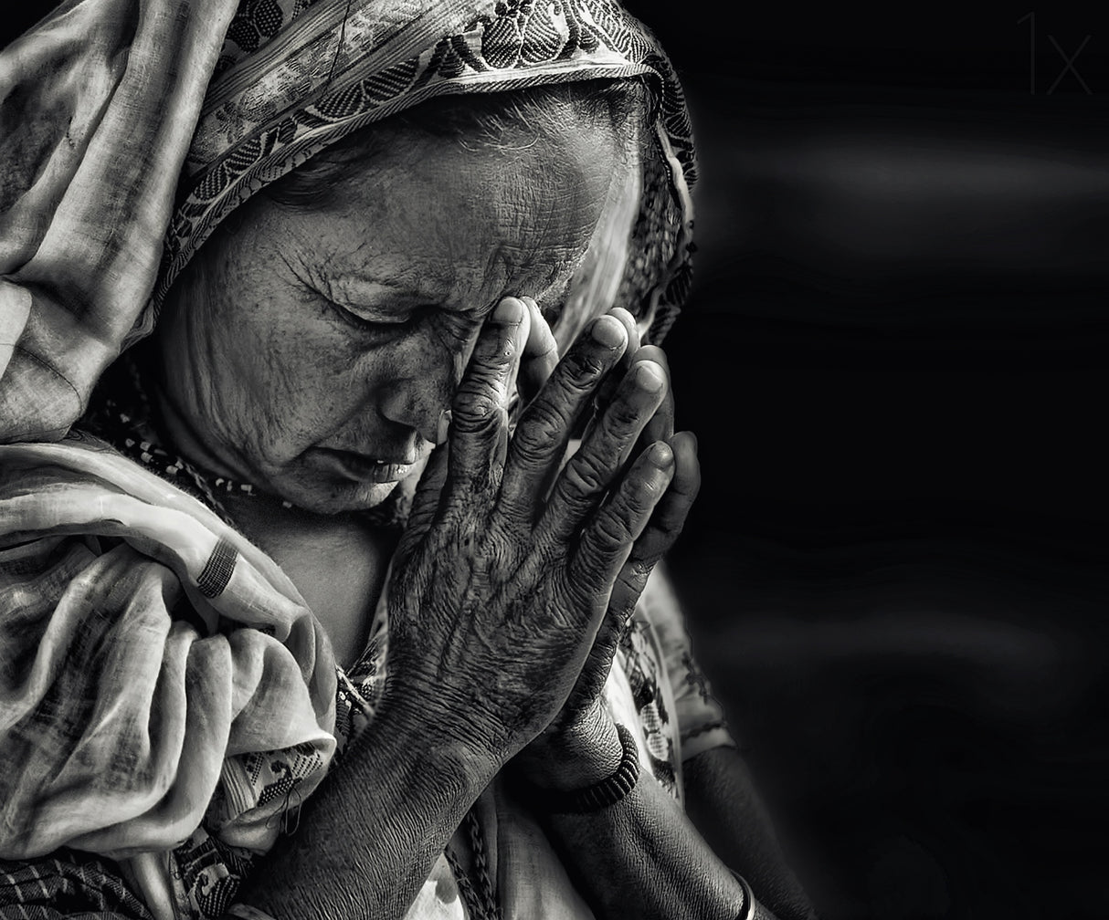 prayers Poster och Canvastavla
