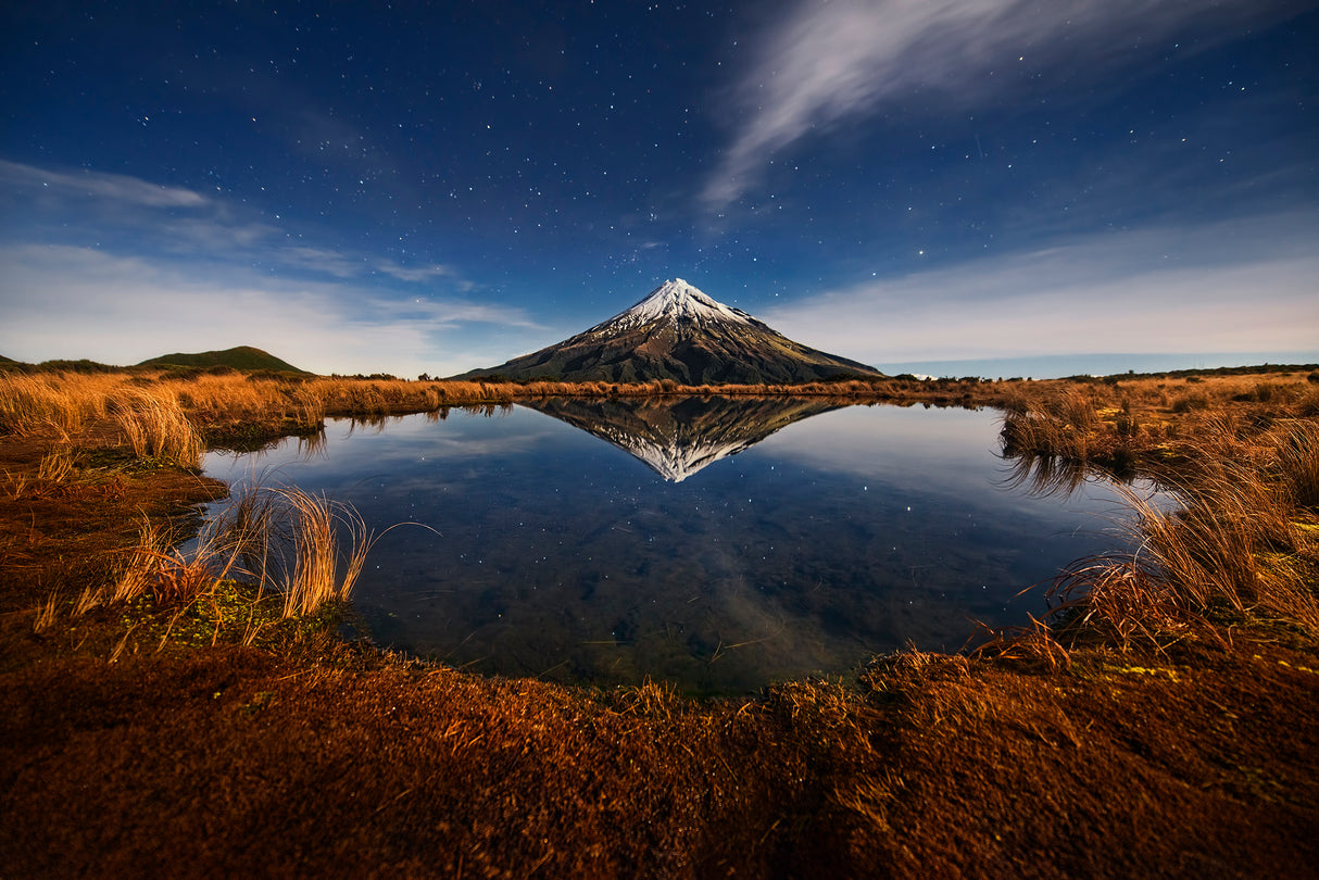 Mount Taranaki Poster och Canvastavla