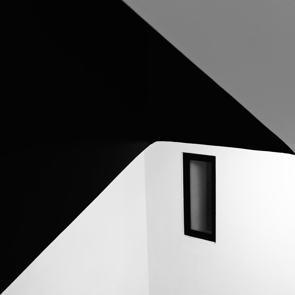 BLACK WINDOW Poster och Canvastavla