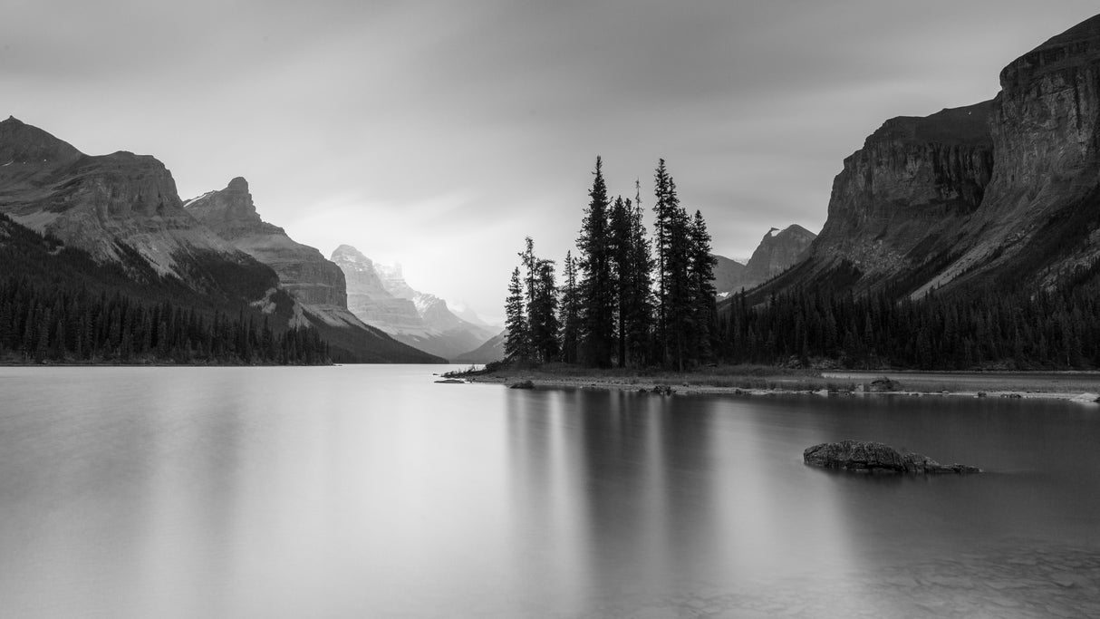 Maligne Lake Poster och Canvastavla