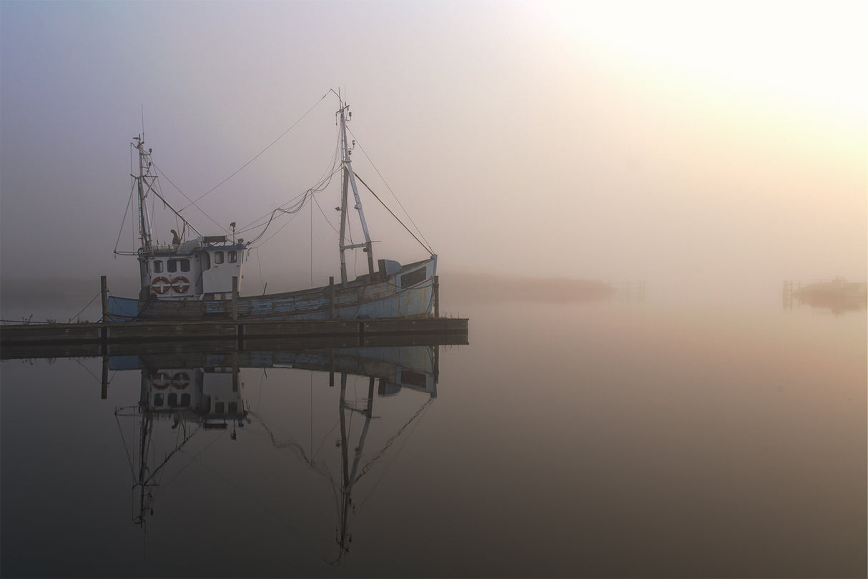 The old fishing boat. Poster och Canvastavla