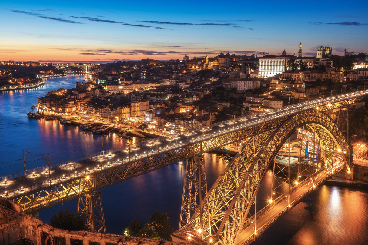Portugal - Porto Blue Hour Poster och Canvastavla