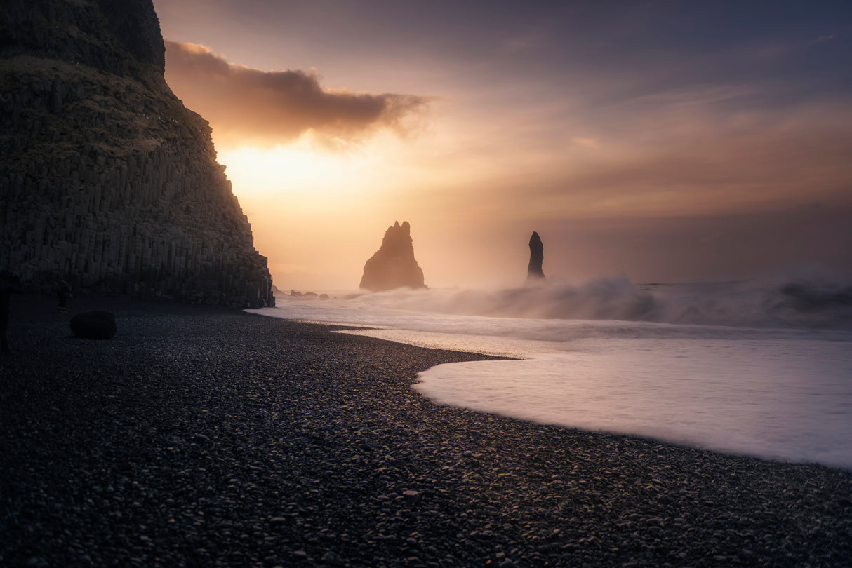 Reynisfjara sunrise Poster och Canvastavla