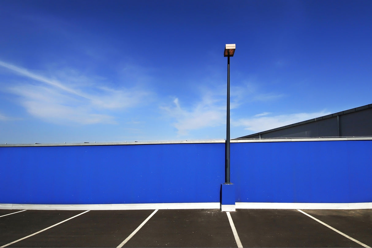 Parking in blue Poster och Canvastavla