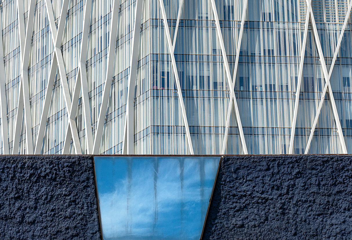 Overlapping facades Poster och Canvastavla
