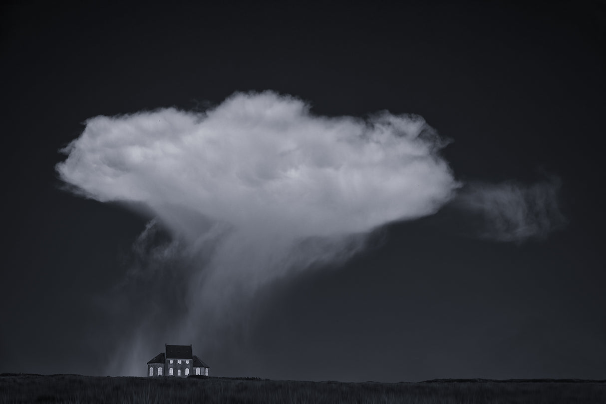 under the cloud Poster och Canvastavla