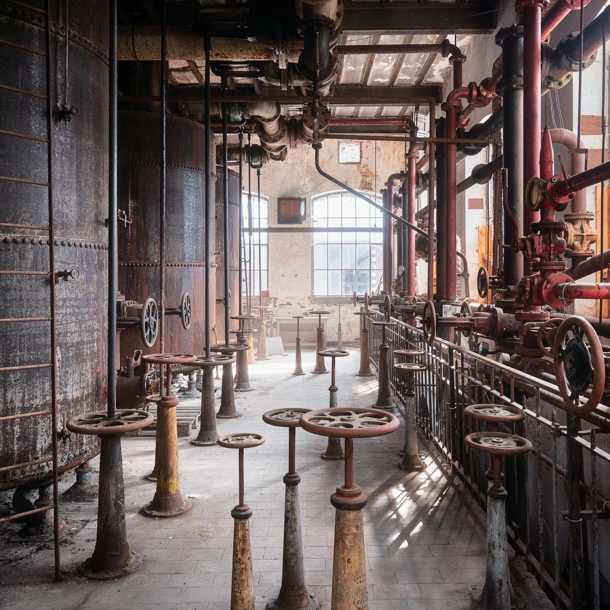 Industry in Decay Poster och Canvastavla