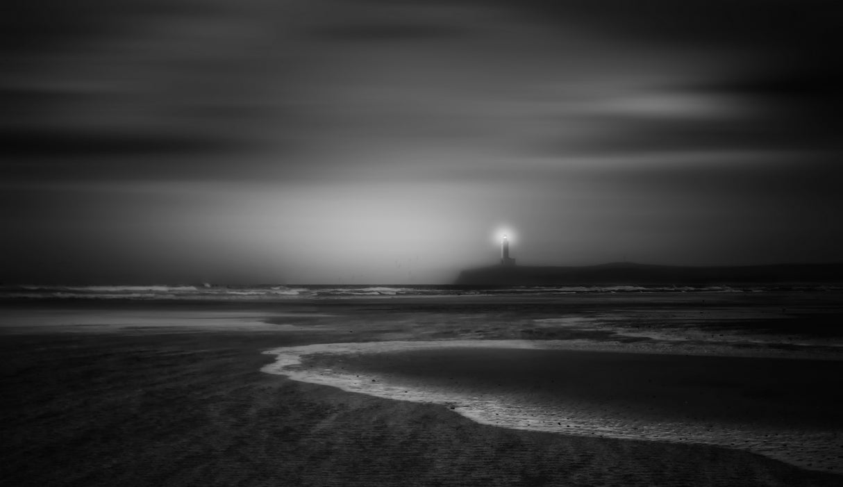 Lighthouse in the Mist Poster och Canvastavla