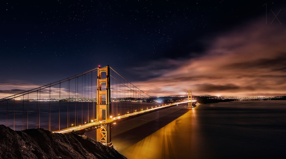 Golden Gate to Stars Poster och Canvastavla