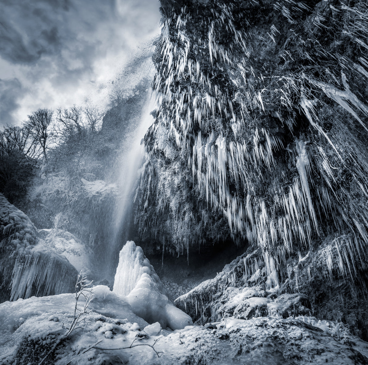 Polska Skakavitsa waterfall Poster och Canvastavla