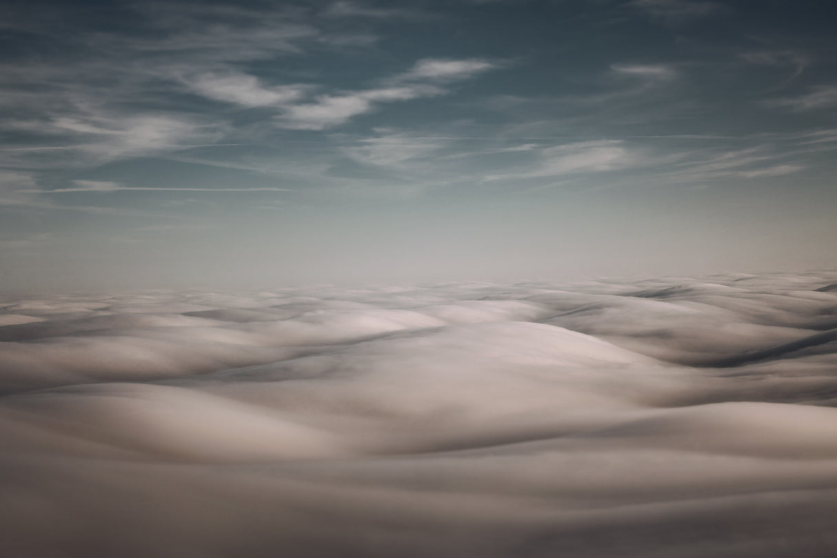 Above the Clouds Poster och Canvastavla