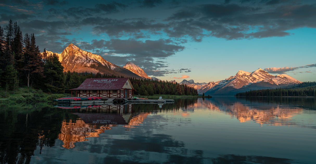 Maligne Like sunset 2 Poster och Canvastavla