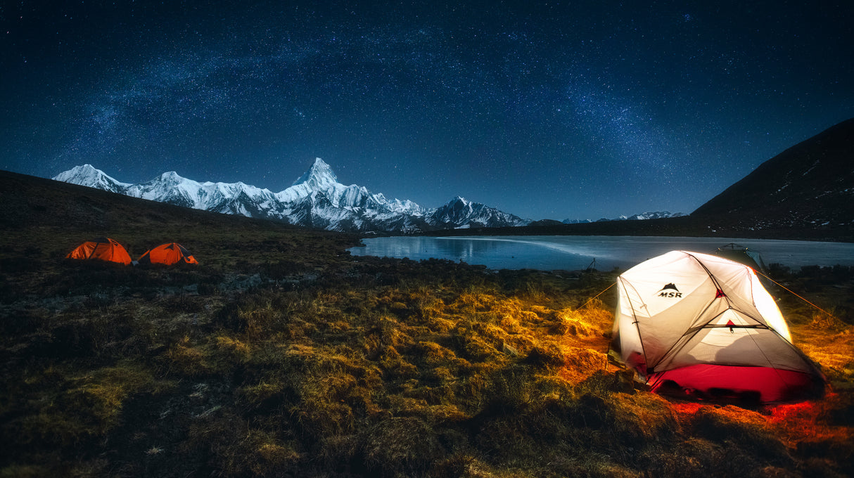 Camping at 4550 metres Poster och Canvastavla