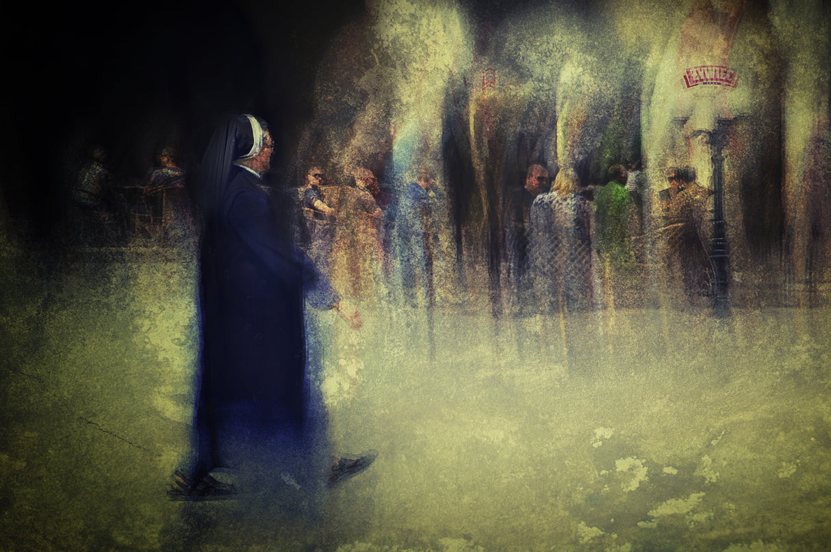 The nun and the crowd Poster och Canvastavla