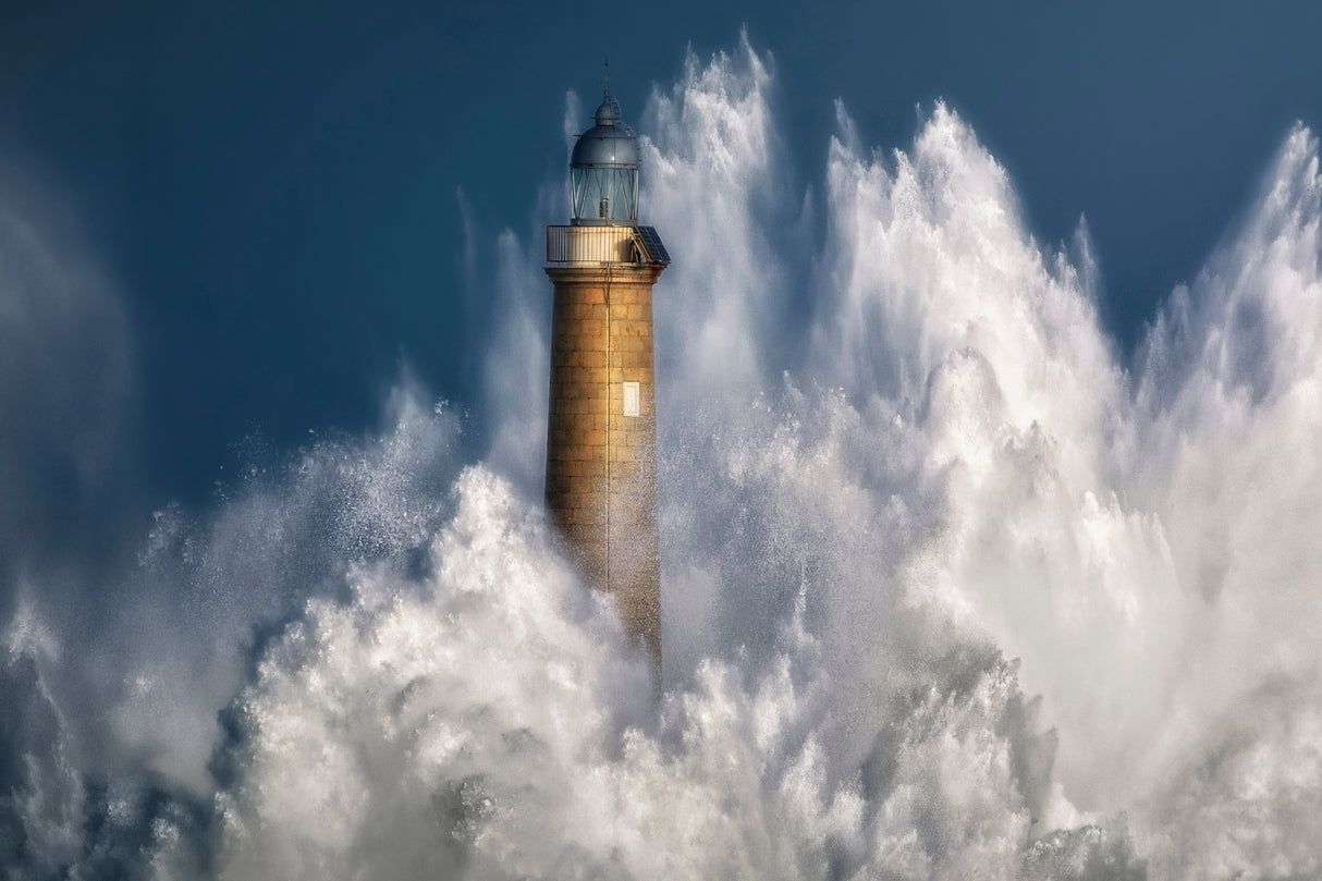 The power of the sea. Poster och Canvastavla