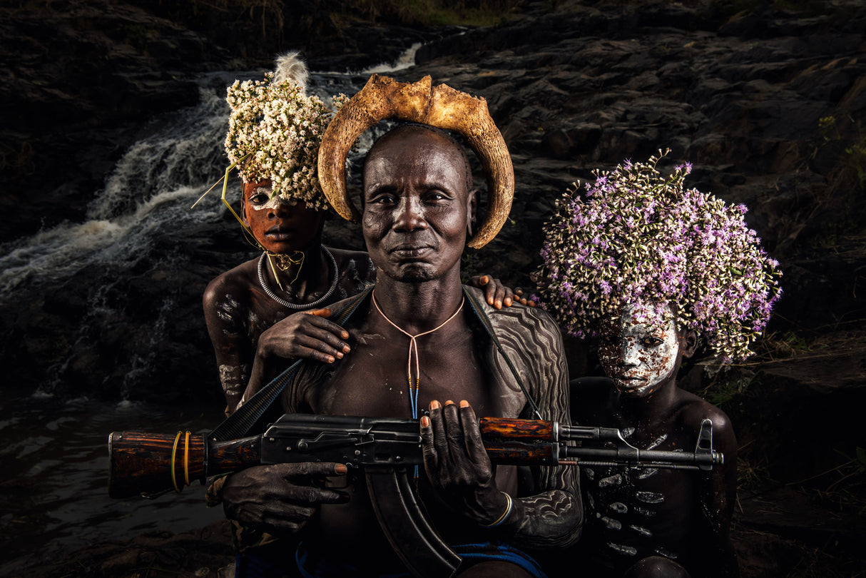 Flower and Gun Poster och Canvastavla
