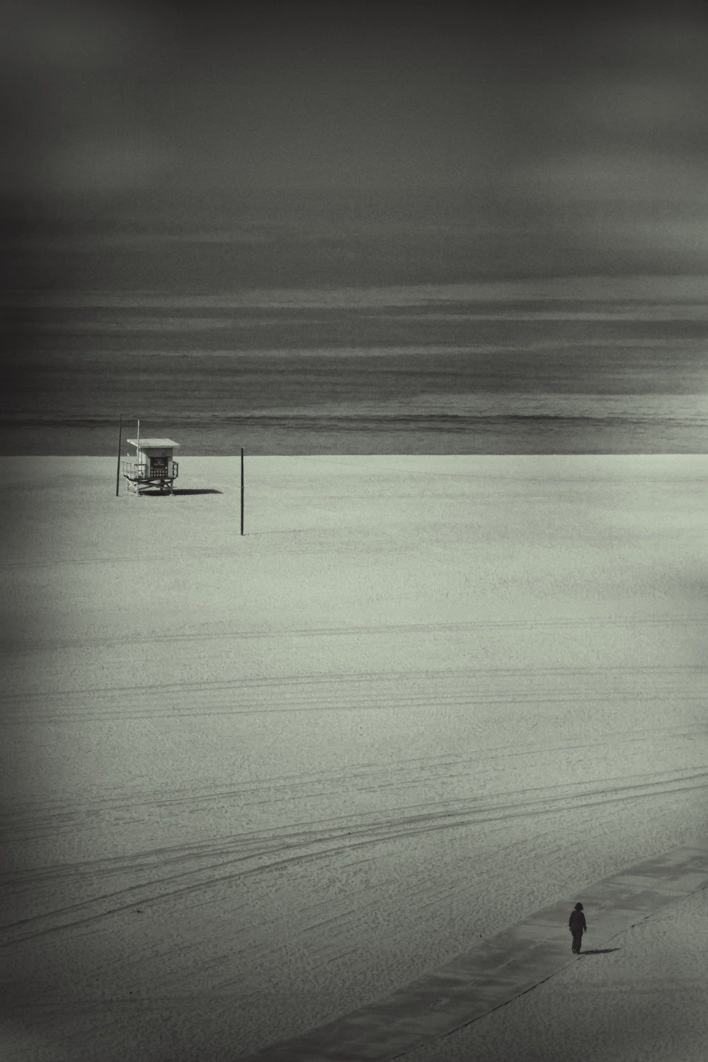 Lonely path Poster och Canvastavla
