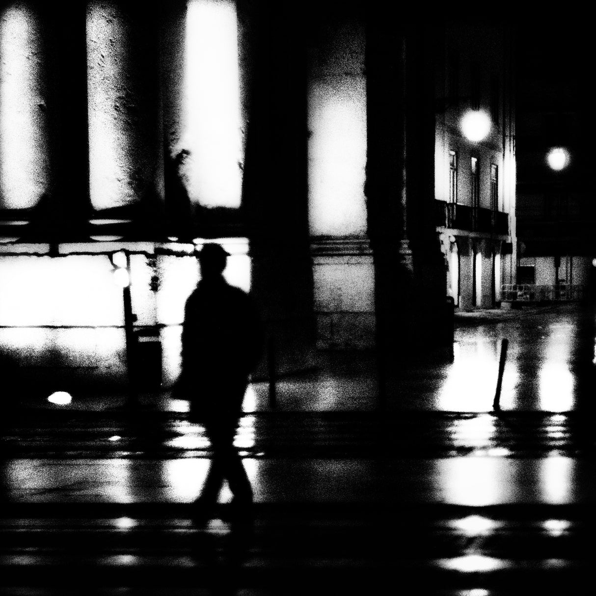 Night Walk Poster och Canvastavla