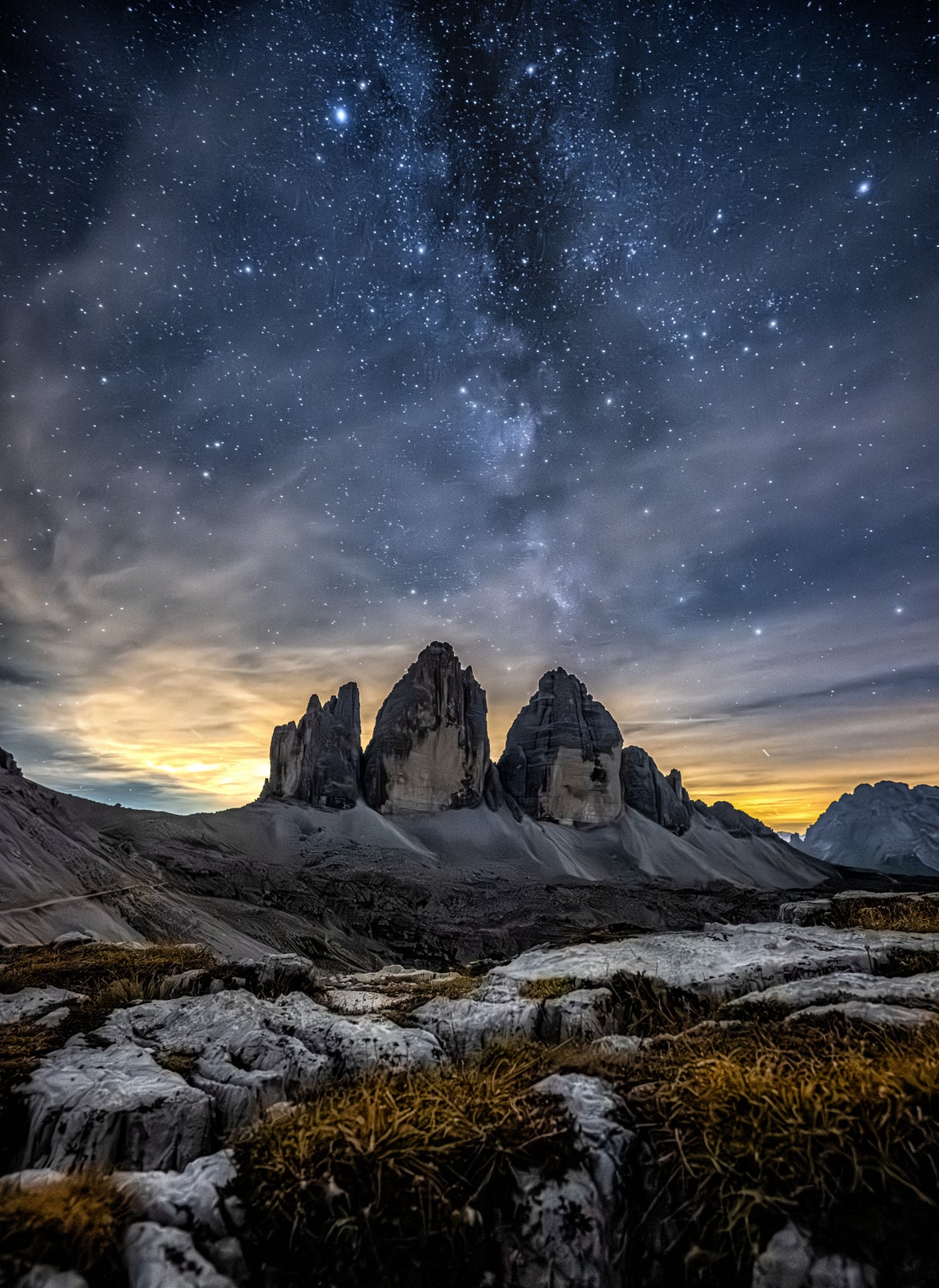 Dolomites at night Poster och Canvastavla