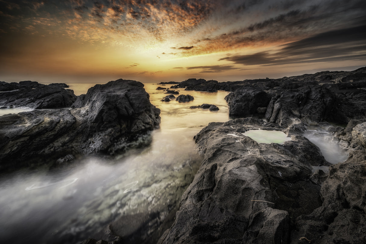 Eden of the rocks Poster och Canvastavla