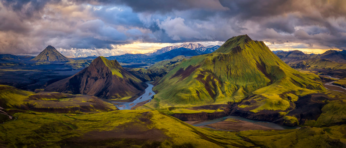 Icelandic Highlands Poster och Canvastavla