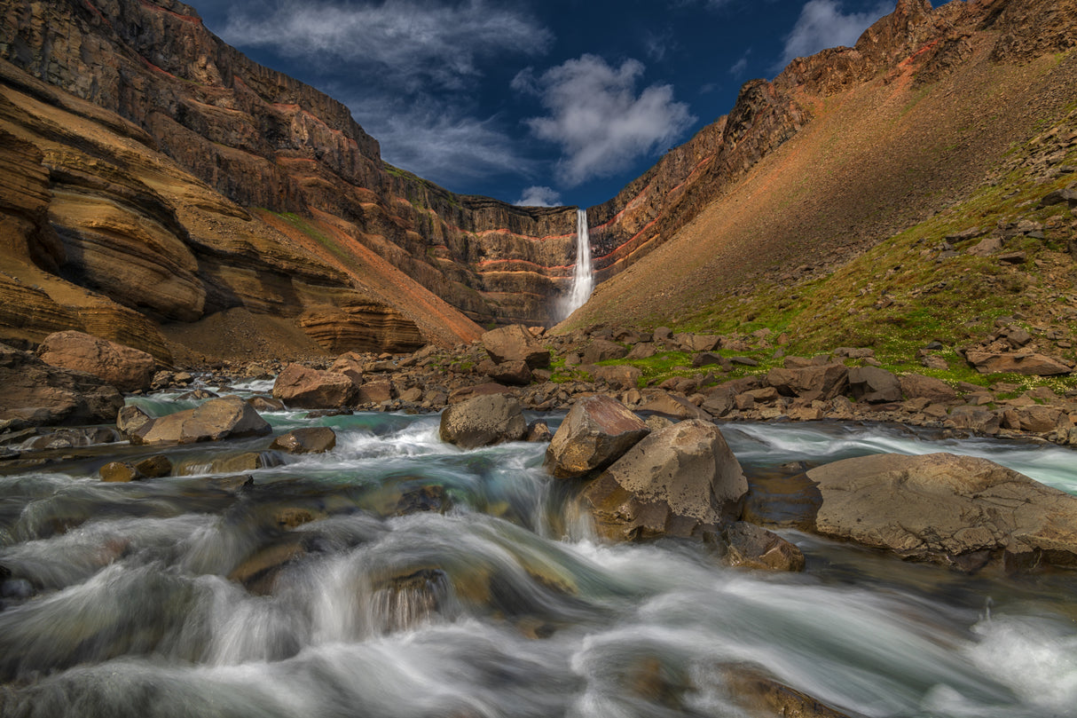 Hengifoss, Iceland Poster och Canvastavla