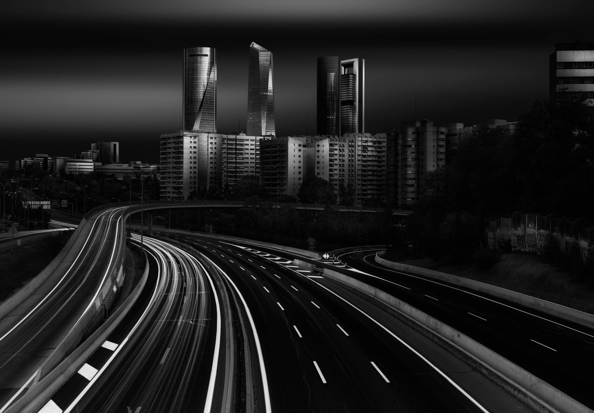 Leaving the city Poster och Canvastavla