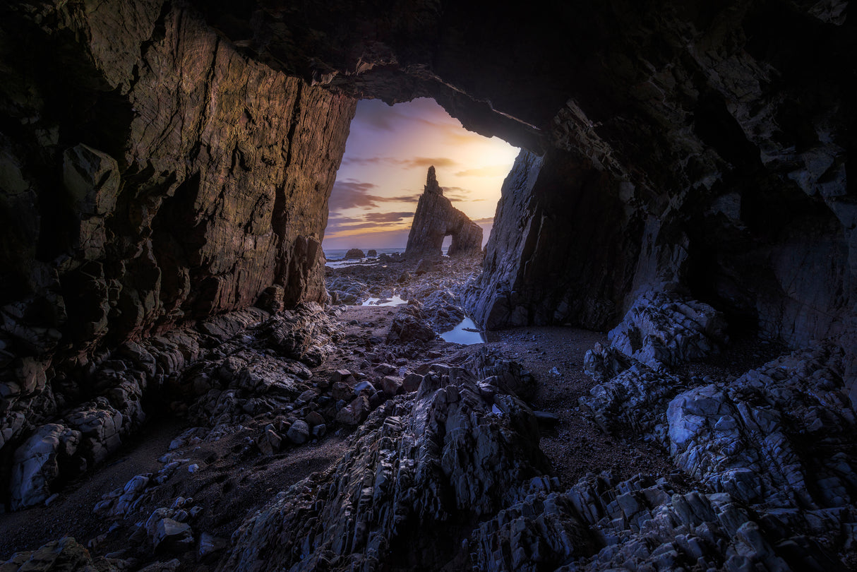 The cave Poster och Canvastavla