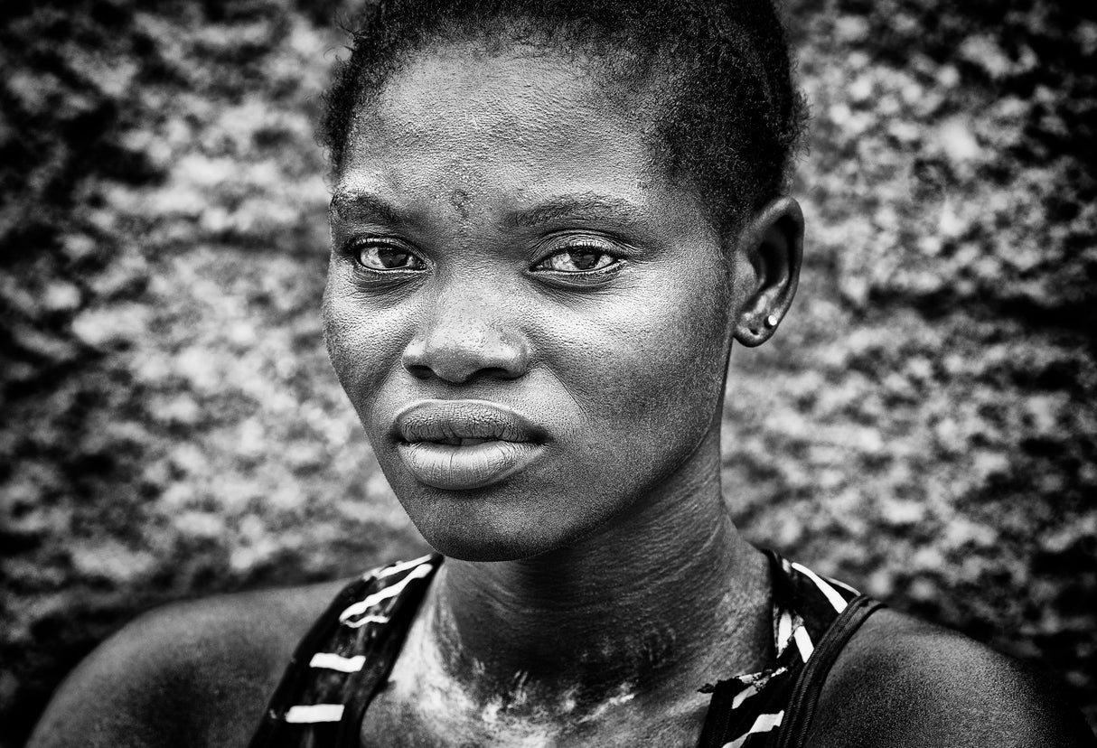 Woman from Benin. Poster och Canvastavla