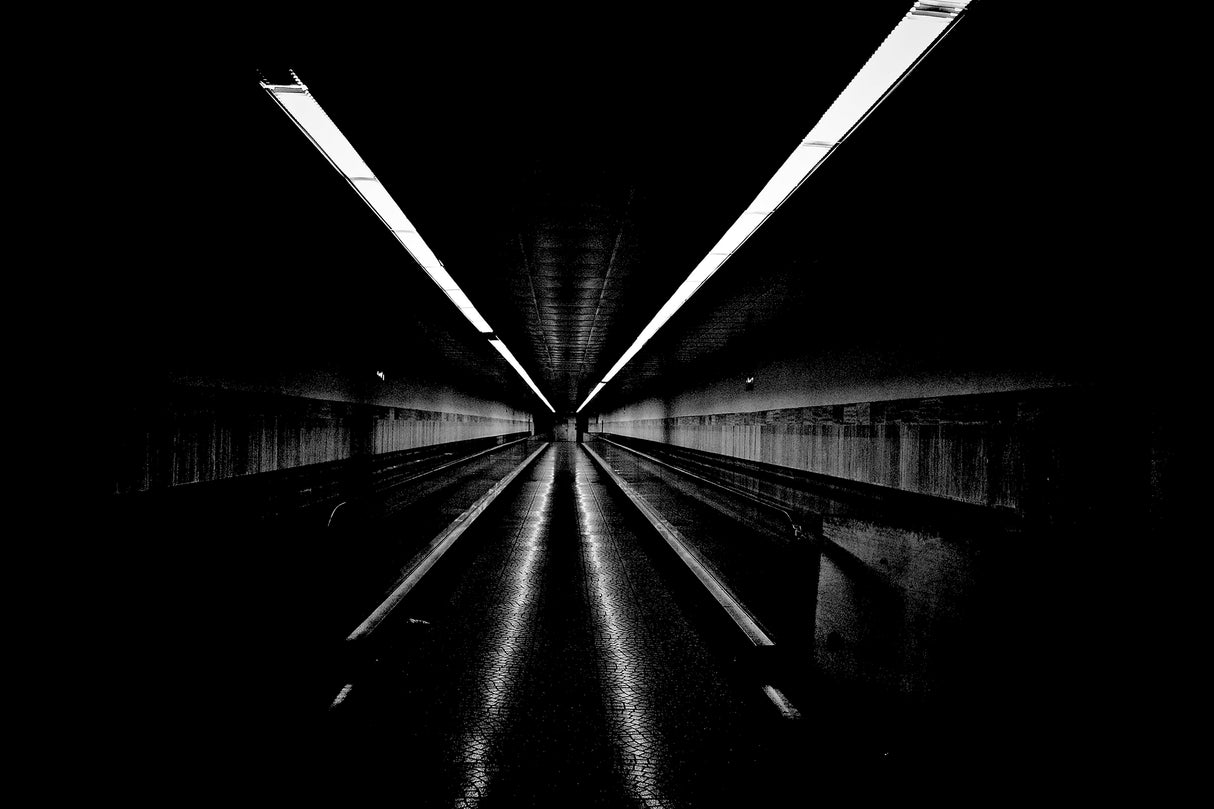 Underground in Rome Poster och Canvastavla