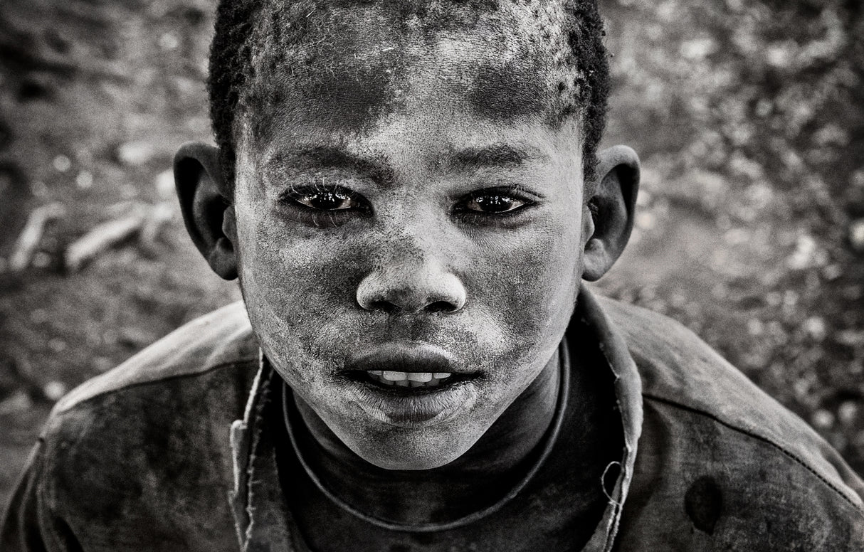 Mundari tribe child. Poster och Canvastavla