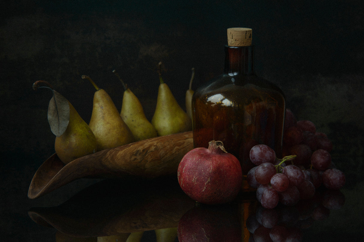 Still life with pomegranate and pears Poster och Canvastavla