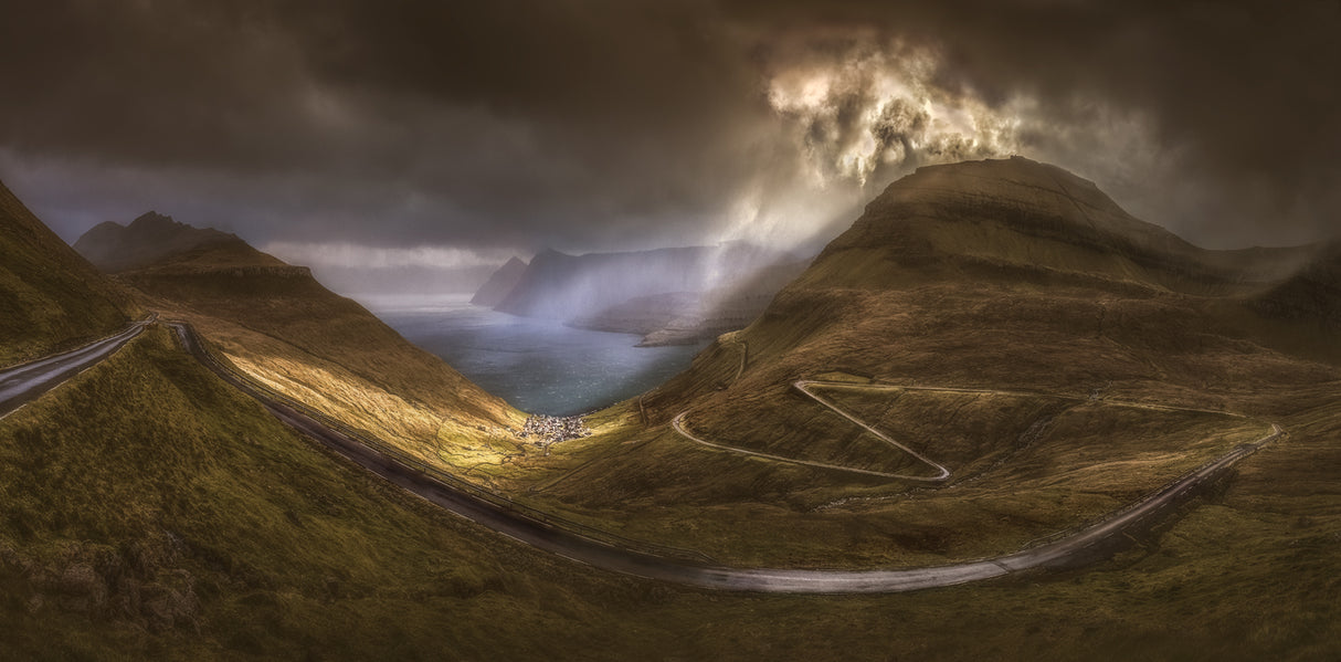 Down to the valley Poster och Canvastavla
