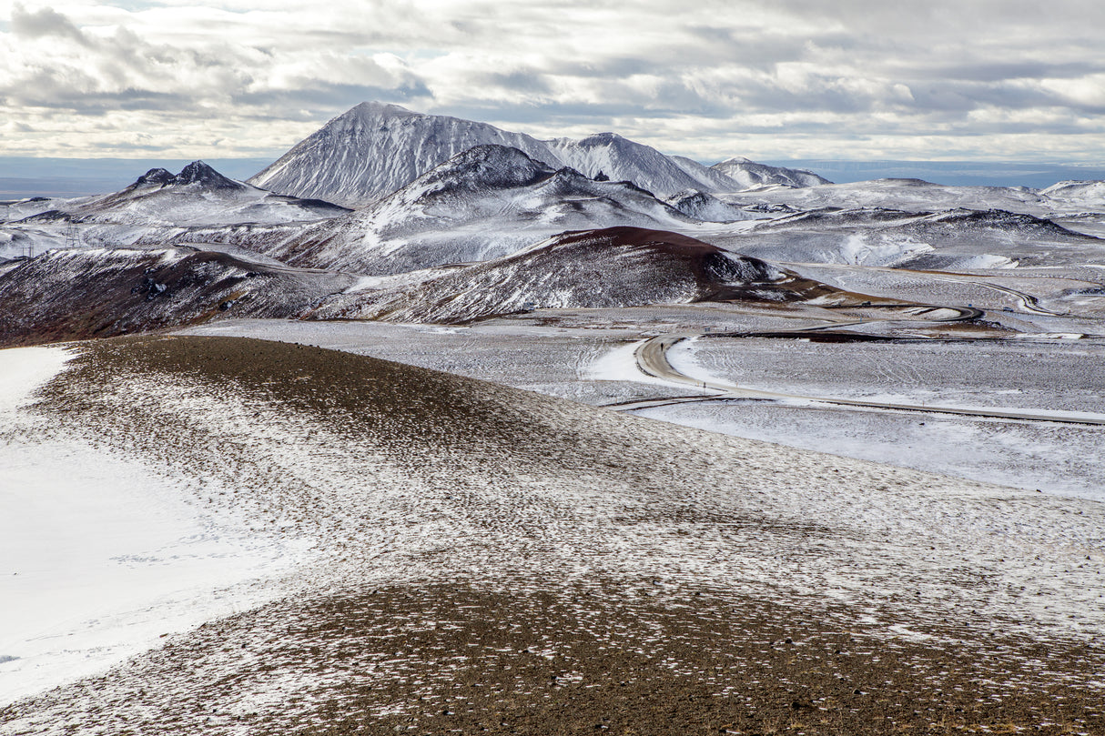 Start of winter in Iceland Poster och Canvastavla