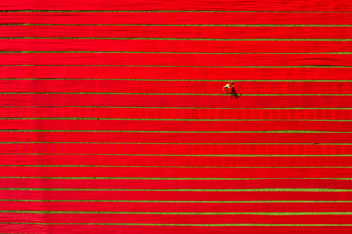 Drying colorful cloth Poster och Canvastavla