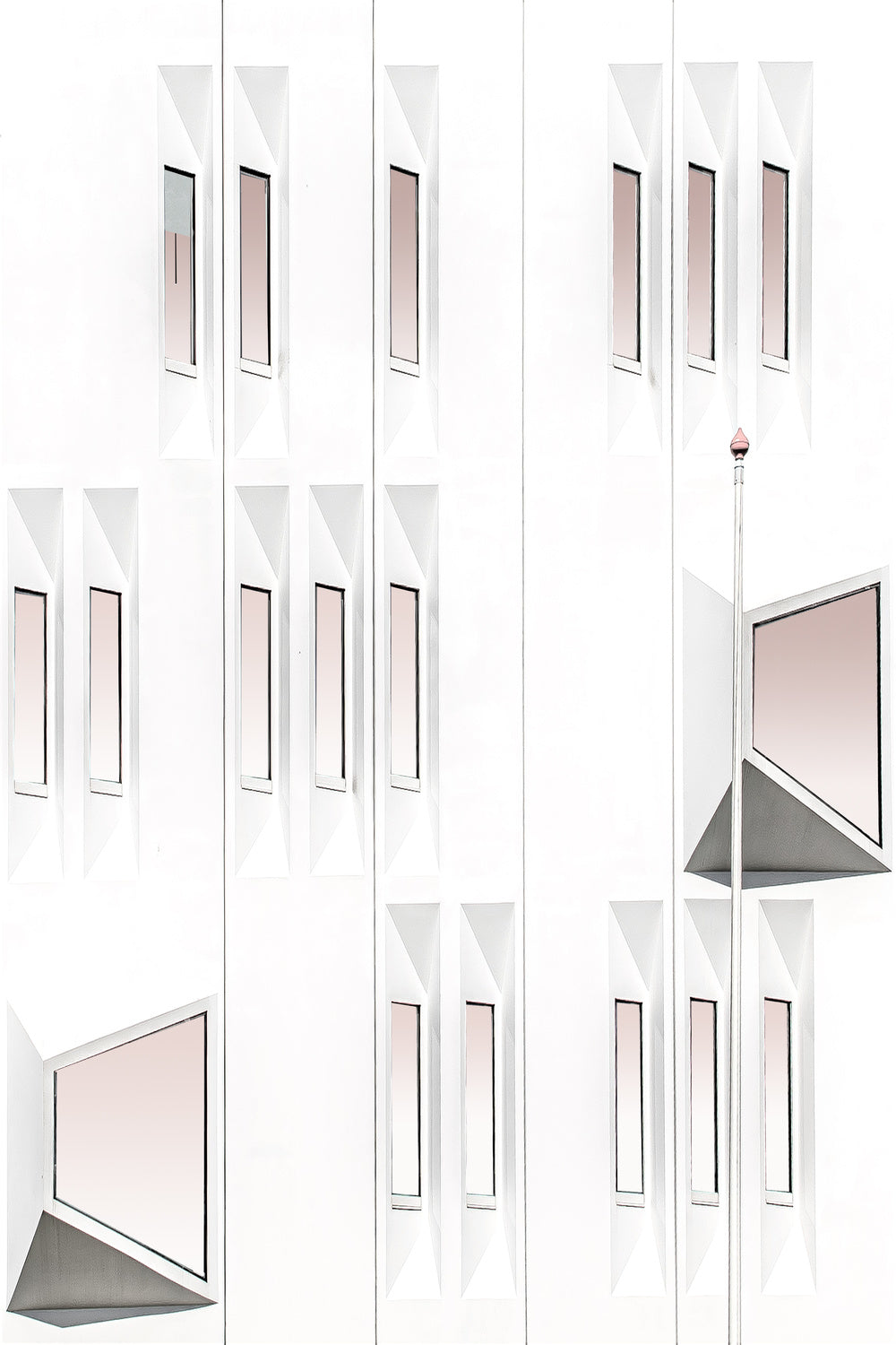 Roller Blind Meets Flagpole Poster och Canvastavla