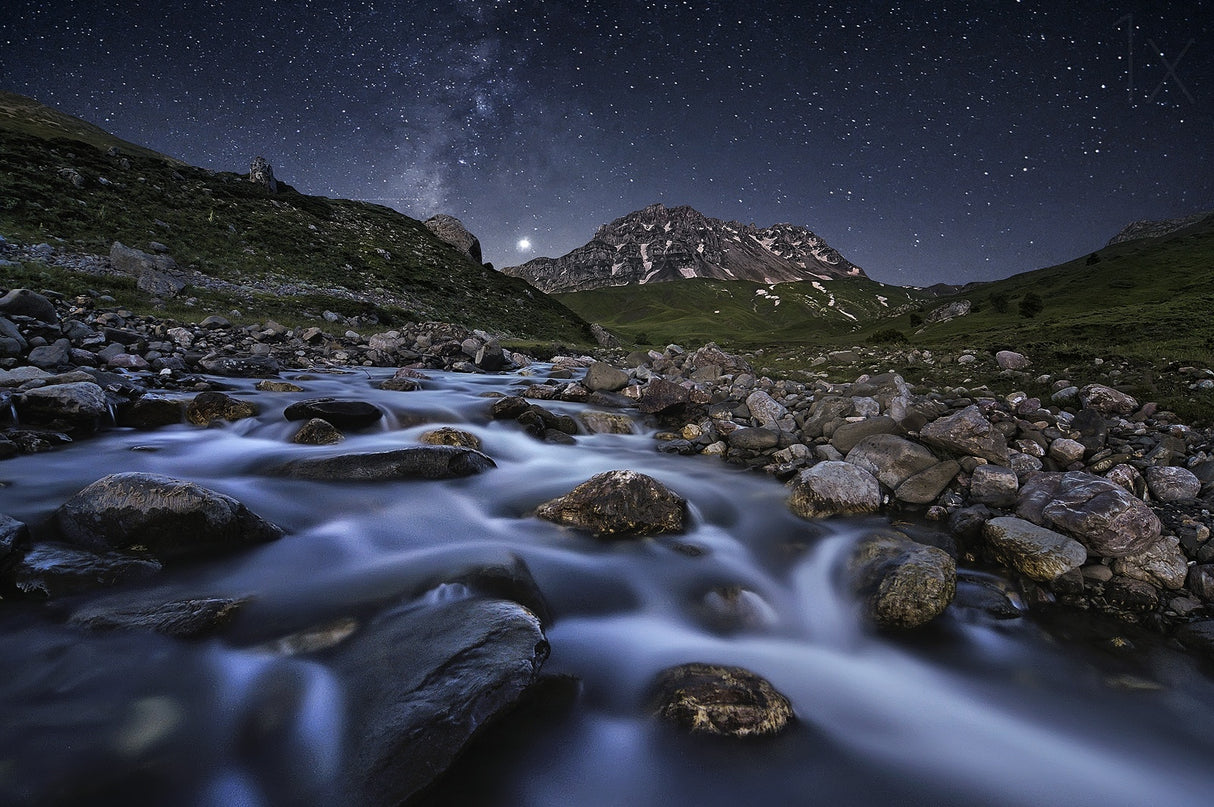 Night on the mountain Poster och Canvastavla