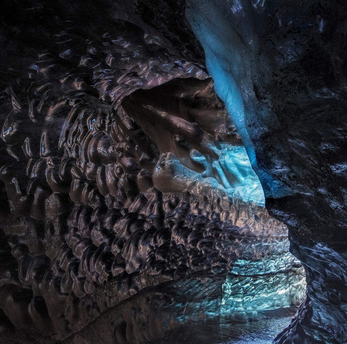 Ice Cave Poster och Canvastavla