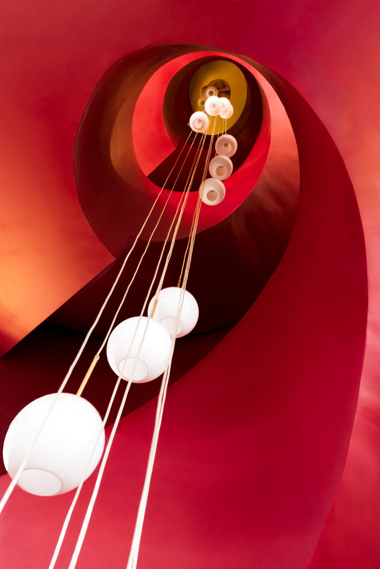 The pearls in the spiral staircase Poster och Canvastavla