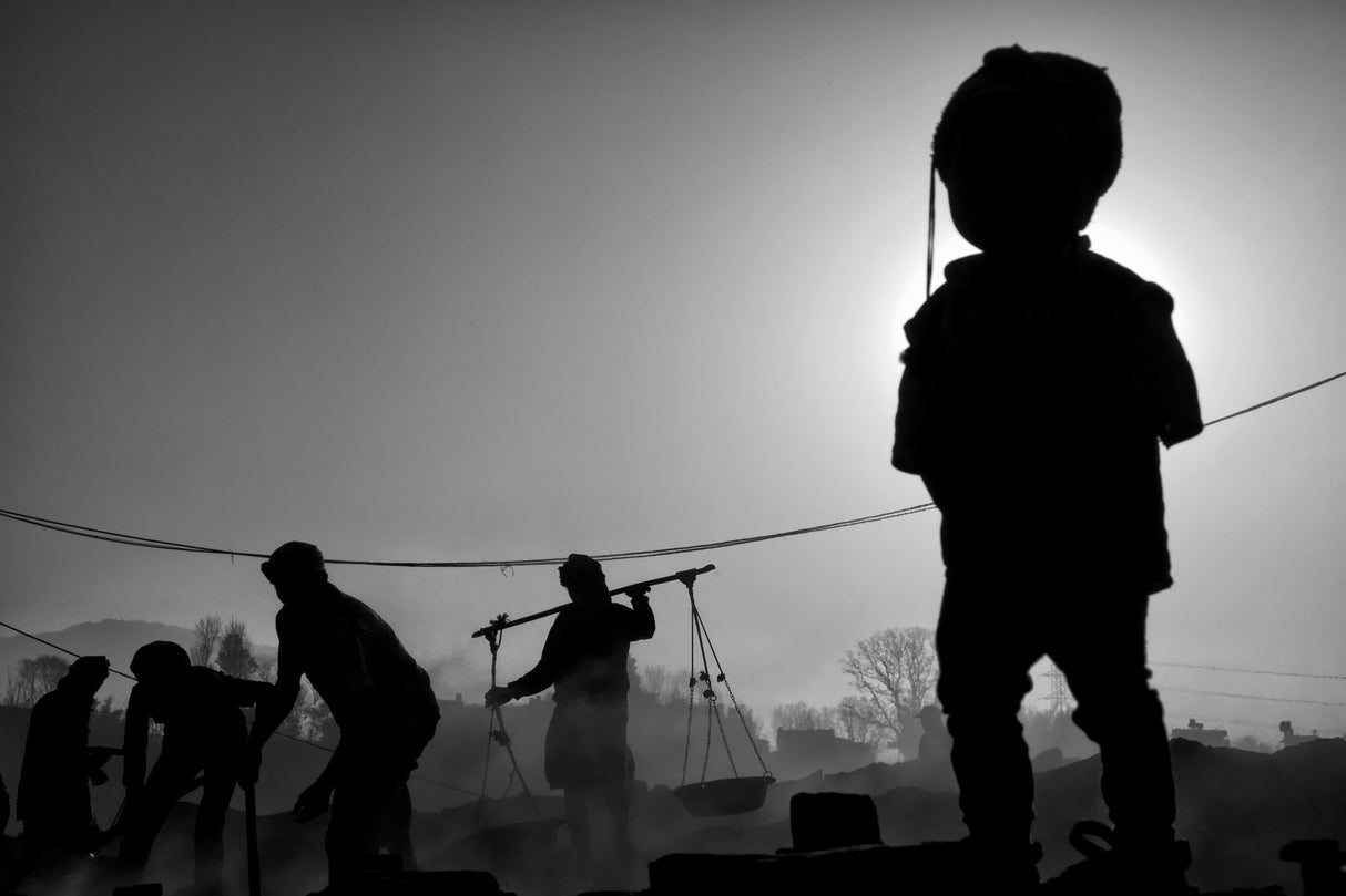 Child Labour Is Just Not Fair Poster och Canvastavla