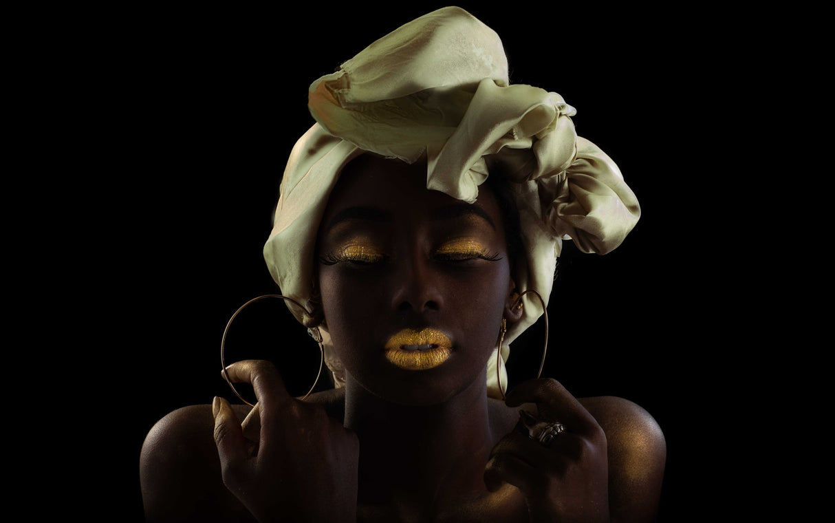 Gold on Black Poster och Canvastavla