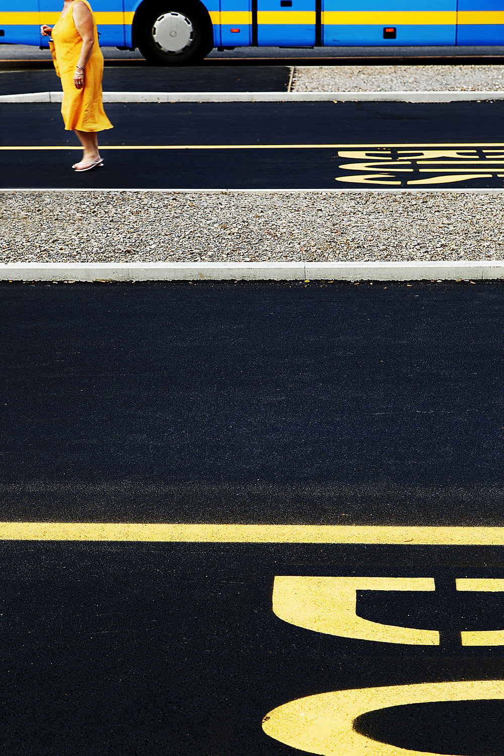yellow line Poster och Canvastavla