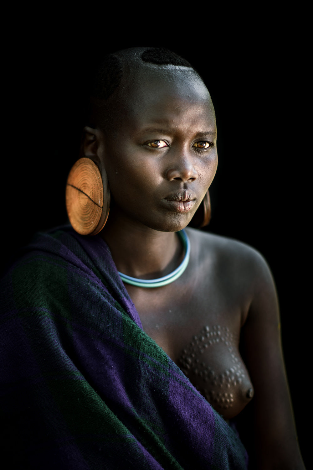 Suri tribes girl Poster och Canvastavla