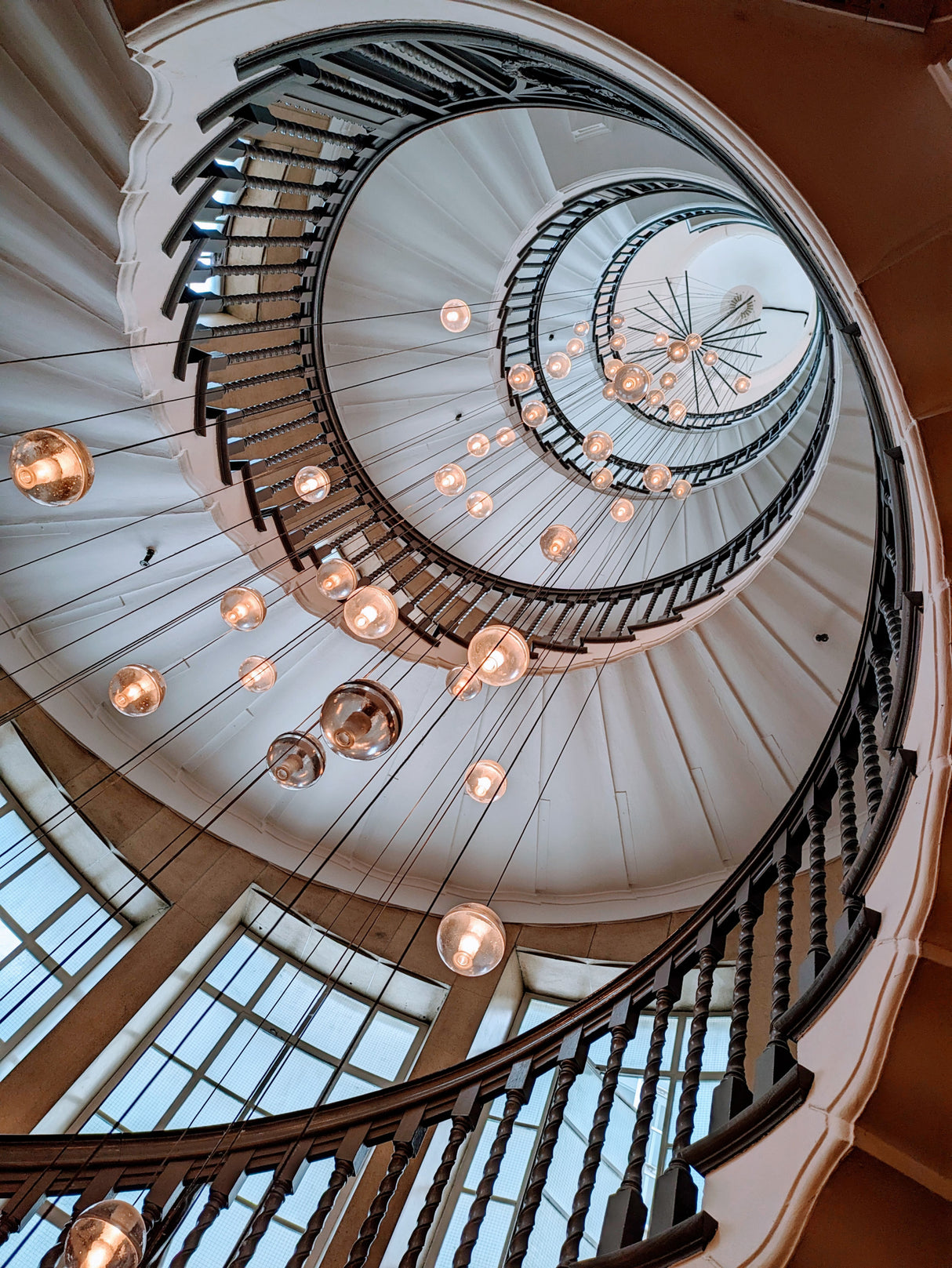 The Cecil Brewer Staircase Poster och Canvastavla