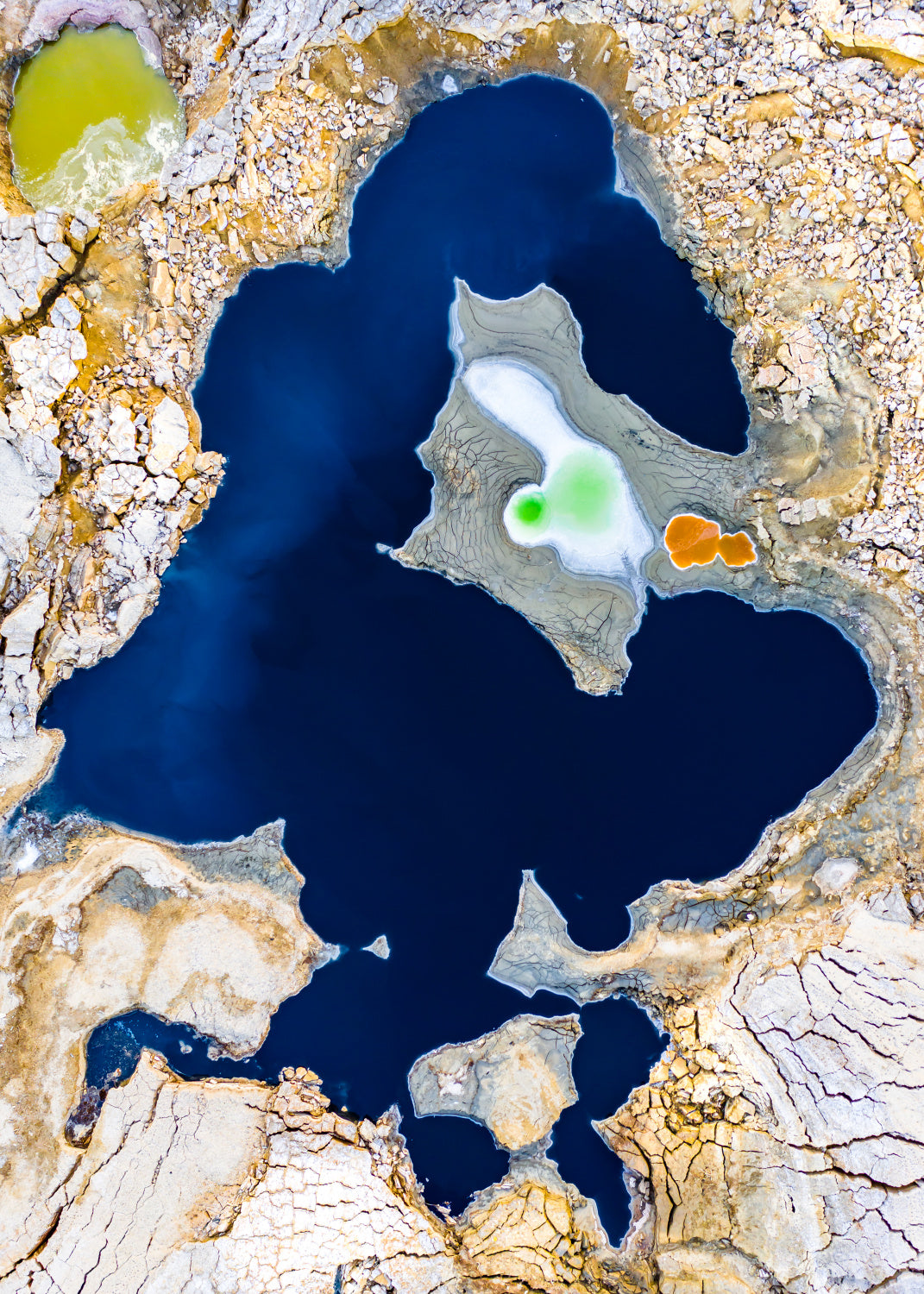 Dali's sinkhole Poster och Canvastavla