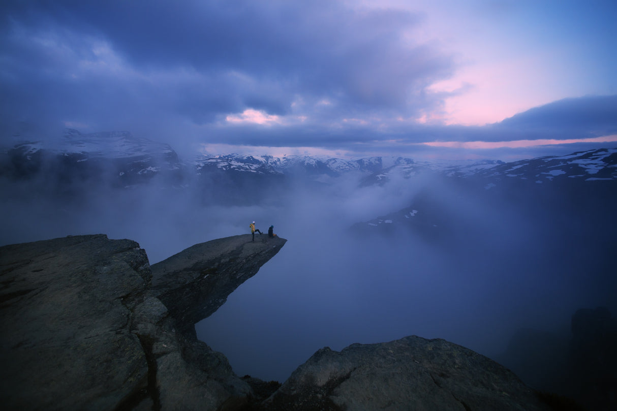 Dangerous games on Trolltunga Poster och Canvastavla