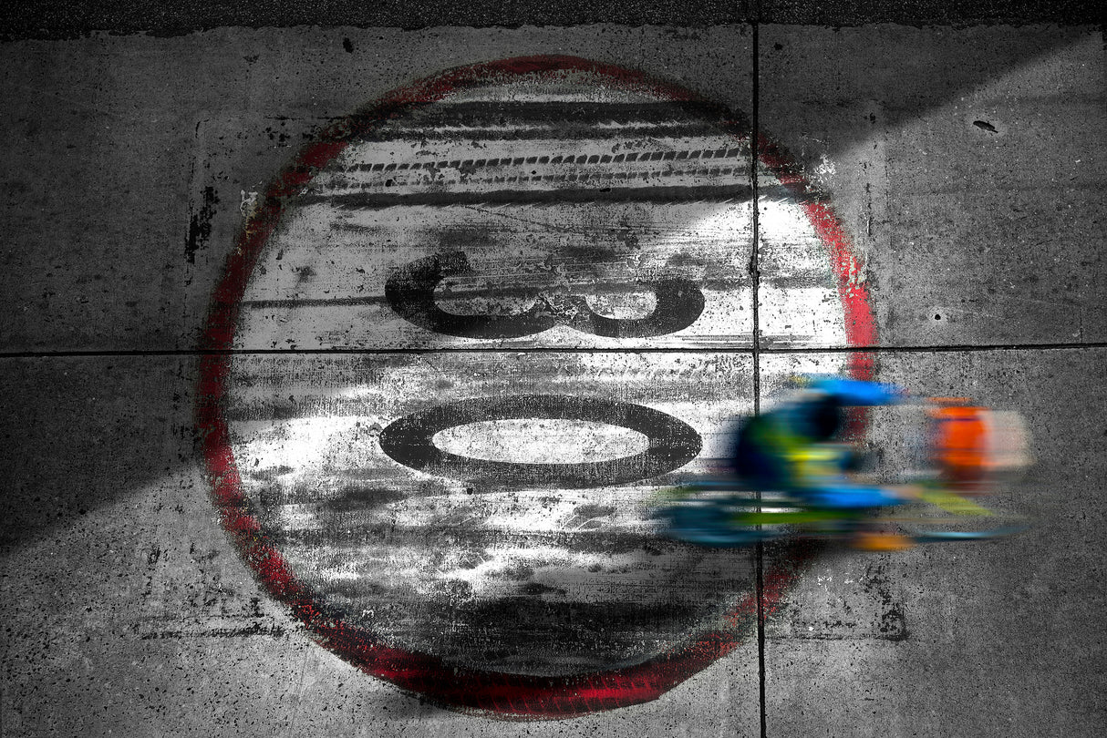 Appropriate speed Poster och Canvastavla
