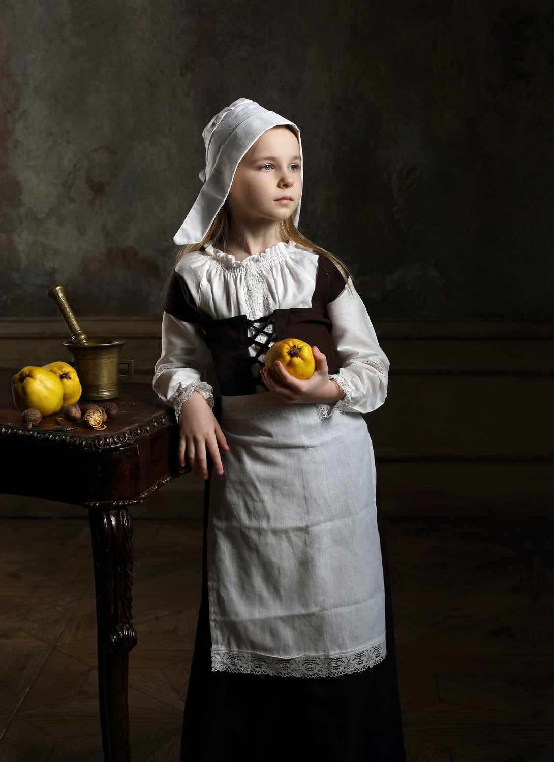 A young girl with some quinces Poster och Canvastavla