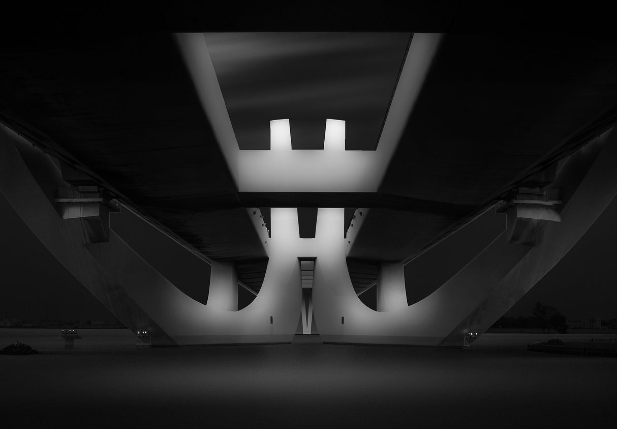 Wavy Bridge 02 Poster och Canvastavla