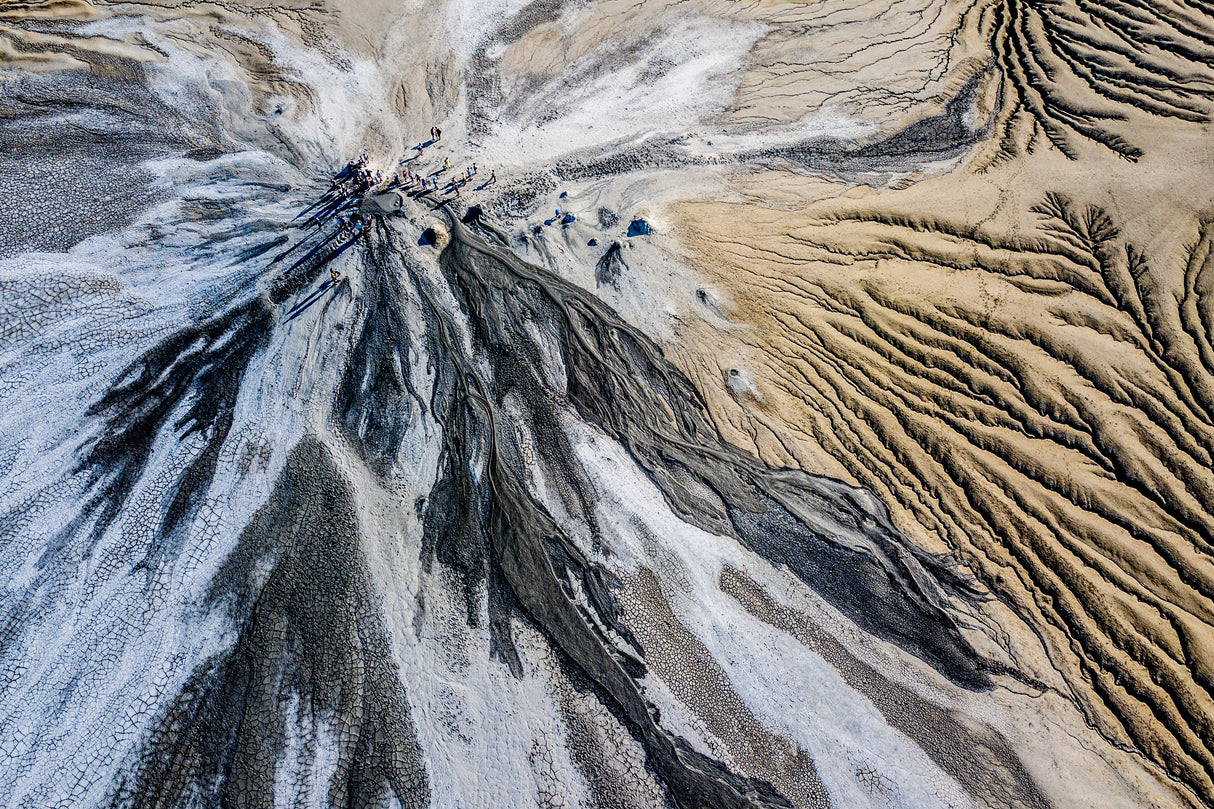 Mud Volcano Poster och Canvastavla